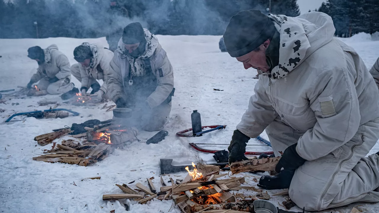 In Lapland, northern Finland, where temperatures regularly drop below -20 degrees Celsius, Finnish instructors from the Finnish Defence Forces’ Jaeger Brigade run different courses for military personnel from various NATO countries.