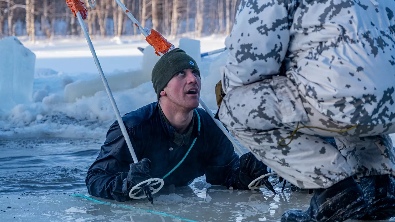 In Lapland, northern Finland, where temperatures regularly drop below -20 degrees Celsius, Finnish instructors from the Finnish Defence Forces’ Jaeger Brigade run different courses for military personnel from various NATO countries.