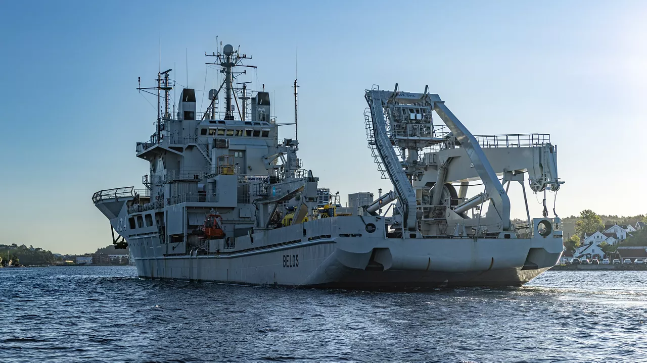 Swedish submarine rescue ship HSwMS Belos prepares to take part in exercise Dynamic Monarch 24.

At Dynamic Monarch 24, the world’s most challenging submarine rescue exercise, Allies are testing various complex submarine rescue systems. The exercise is designed to practise interoperability among naval forces and streamline rescue operations in the most challenging of environments where reaction time and specialist equipment are key to saving lives. Dynamic Monarch 24 is taking place off the coast of Norway.