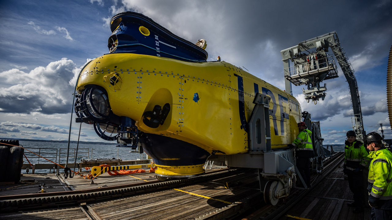 The 'yellow submarine'. Swedish submarine rescue vehicle 'URF' on board the Swedish submarine rescue ship HSwMS Belos during Dynamic Monarch 24.

At Dynamic Monarch 24, the world’s most challenging submarine rescue exercise, Allies are testing various complex submarine rescue systems. The exercise is designed to practise interoperability among naval forces and streamline rescue operations in the most challenging of environments where reaction time and specialist equipment are key to saving lives. Dynamic Monarch 24 is taking place off the coast of Norway.