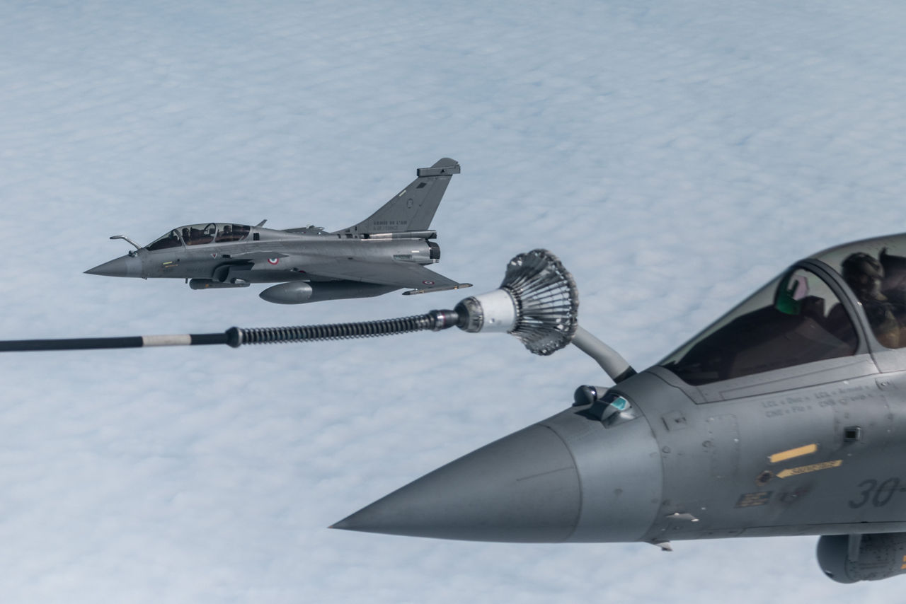 Rafale fighters from the French Air and Space Force take on fuel during exercise Ramstein Flag 25. 

With over 90 aircraft from 15 NATO Allies flying out of 12 Allied air bases throughout Europe, the exercise tests NATO’s ability to perform a broad variety of air combat missions using multinational forces.
