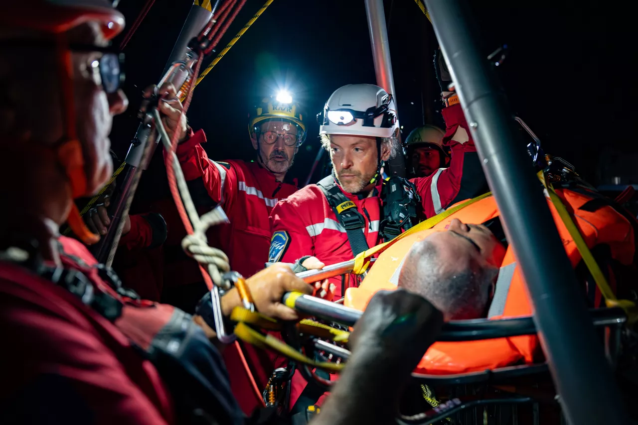 Firefighters from NATO Headquarters assist Croatian and Ukrainian teams in rescuing a simulated casualty during a river rescue exercise.

In one of the year’s largest and most complex civil emergency exercises, soldiers, scientists, and first responders trained in Bulgaria to strengthen coordination and readiness for large-scale disasters. The exercise, “Bulgaria 2025”, took place from 7 until 12 September 2025.