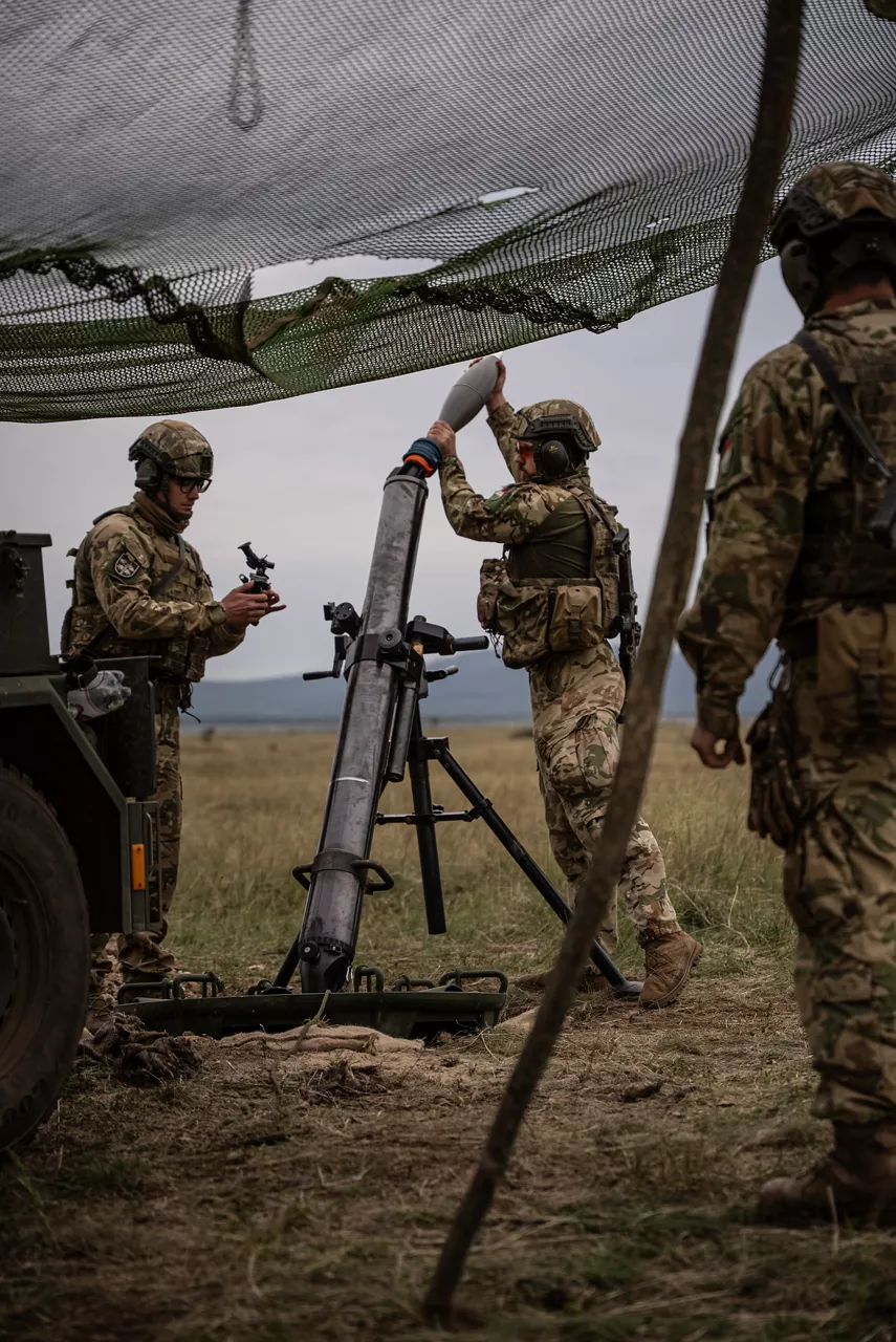 A Hungarian mortar team prepares to fire. Exercise Adaptive Hussars 2025 was the Hungarian Defence Forces’ largest and most complex military exercise since Hungary’s accession to NATO in 1999. It promoted cooperation between all NATO members contributing to the NATO’s multinational battlegroup in Hungary, and boosted Hungary’s  defence capabilities along with NATO defence plans and procedures.