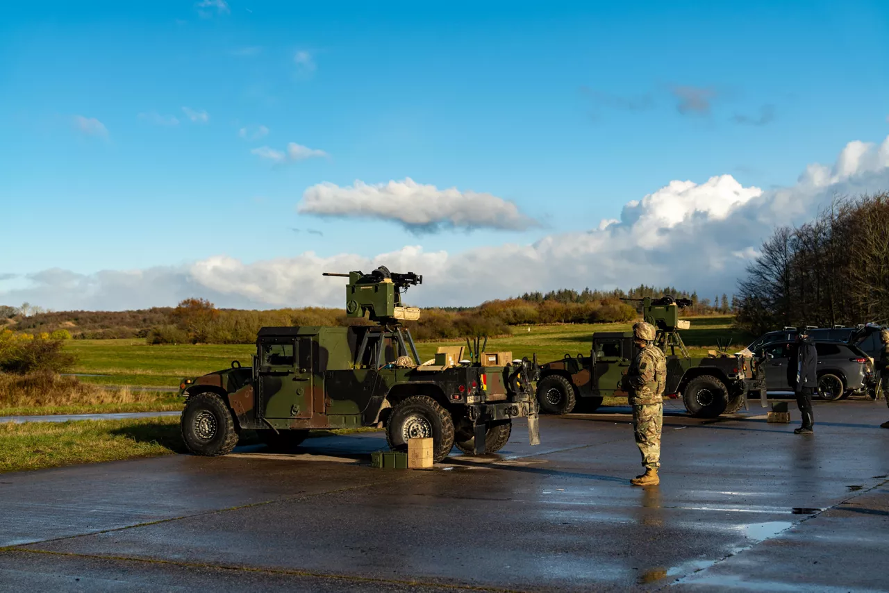 US Army vehicles equipped with counter-drone systems engage in a counter-drone exercise.



NATO and its Allies are boosting our defence against the threat posed by drones with various initiatives. Part of these efforts is Project Flytrap 4.5, a US-led initiative designed to test and evaluate off-the-shelf, scalable, cutting-edge counter-drone technologies, for possible fast procurement and future integration into Allied air defence systems. These tested systems can help Allies to detect and destroy drones at a lower cost and higher efficiency.

