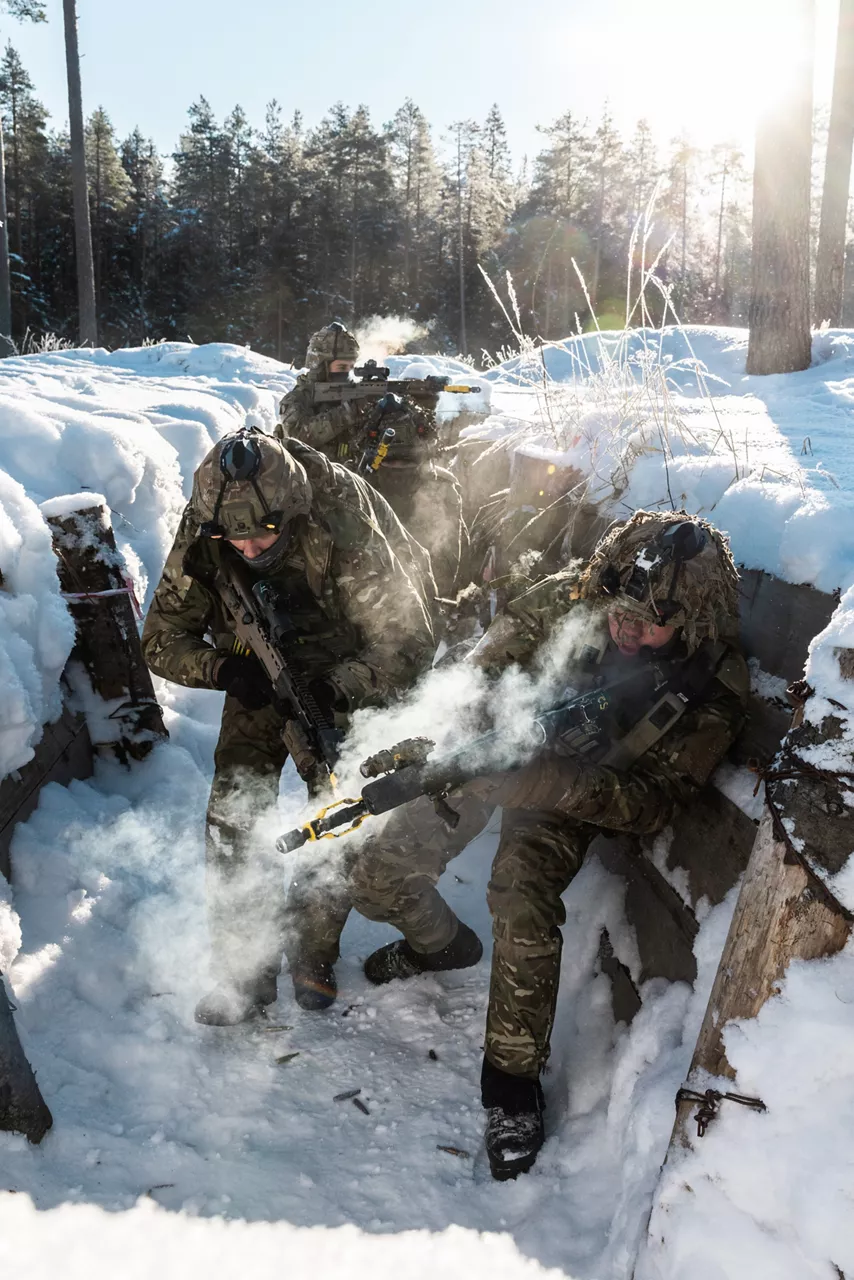 British Army soldiers advance through a trench near Tapa, Estonia.



During exercise Winter Camp, NATO’s multinational battlegroup in Estonia braved bitterly cold temperatures as units trained together in demanding winter conditions. The unforgiving environment allowed Allied troops to refine their cold‑weather techniques and demonstrate their ability to defend their territory under any circumstances.