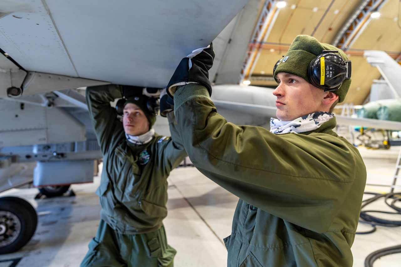 Finnish conscripts maintain a Finnish Air Force F/A-18 during Exercise Cold Response 2026 in Rovaniemi, Finland.

Exercise Cold Response 2026 showcased how Allied aircraft and aircrews operate in one of the most demanding environments on earth. In Finland’s Lapland region, Finnish F/A-18 fighter jets launched from icy runways while US Marines KC-130 tankers demonstrated their vital refuelling capabilities, both in the air, extending mission range, and on the ground, where they can set up temporary refuelling spots to support aircraft operation in remote locations. Pilots, ground crews and support teams trained side by side to maintain aircraft, coordinate sorties and ensure safe operations despite the Arctic’s extreme temperatures and challenging conditions. Cold Response is part of NATO’s recently established vigilance activity Arctic Sentry, dedicated to the defence and security of the High North and the Arctic, and it took place in Norway and Finland from 9 to 20 March 2026.