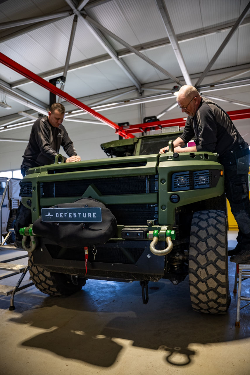 The Mammoth is a powerful all wheel drive tactical vehicle specially designed to cope with the demands of special forces. As NATO members ramp up defence spending, Europe’s defence industrial base is stepping up to meet demand. Defenture, a defence company founded in 2013 and headquartered in Tiel, the Netherlands, specialises in producing light tactical mobility solutions. Vehicles designed not just for transport, but for survivability and flexibility. 
Engineers, technicians, and assembly teams work side by side, transforming raw components into mission-ready vehicles, including the lightweight and maneuverable GRF and the powerful Mammoth. These vehicles are destined for use with various NATO allies including Germany and Lithuania.