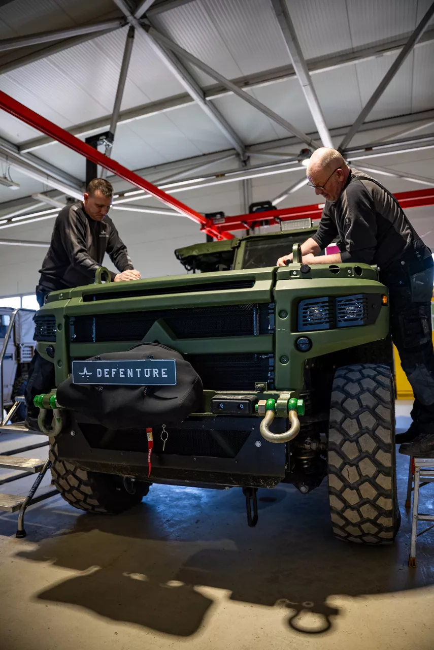 The Mammoth is a powerful all wheel drive tactical vehicle specially designed to cope with the demands of special forces. As NATO members ramp up defence spending, Europe’s defence industrial base is stepping up to meet demand. Defenture, a defence company founded in 2013 and headquartered in Tiel, the Netherlands, specialises in producing light tactical mobility solutions. Vehicles designed not just for transport, but for survivability and flexibility. 
Engineers, technicians, and assembly teams work side by side, transforming raw components into mission-ready vehicles, including the lightweight and maneuverable GRF and the powerful Mammoth. These vehicles are destined for use with various NATO allies including Germany and Lithuania.