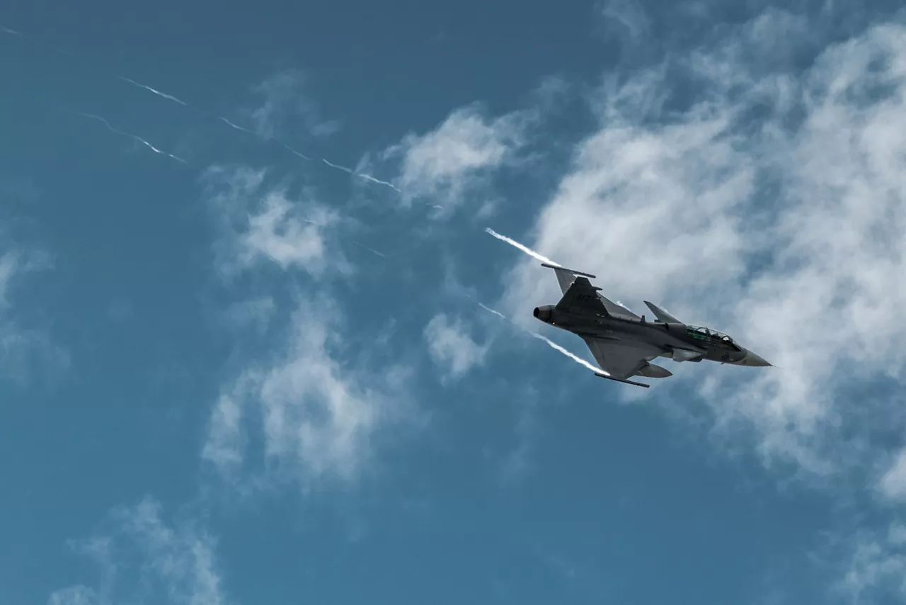 A Swedish Air Force JAS 39 Gripen turns into the landing pattern as it prepares to touch down at Bardufoss Air Station in Norway during exercise Ramstein Flag 26. This year’s iteration of NATO's annual large-scale exercise involved 18 nations flying more than 200 aircraft from 20 different locations across Europe, including several air bases in the High North. The Swedish Air Force sent a detachment of Gripens to Air Station Bardufoss, where Norway has brought a Cold War-era bunker-hangar complex back into use after roughly four decades of dormancy.