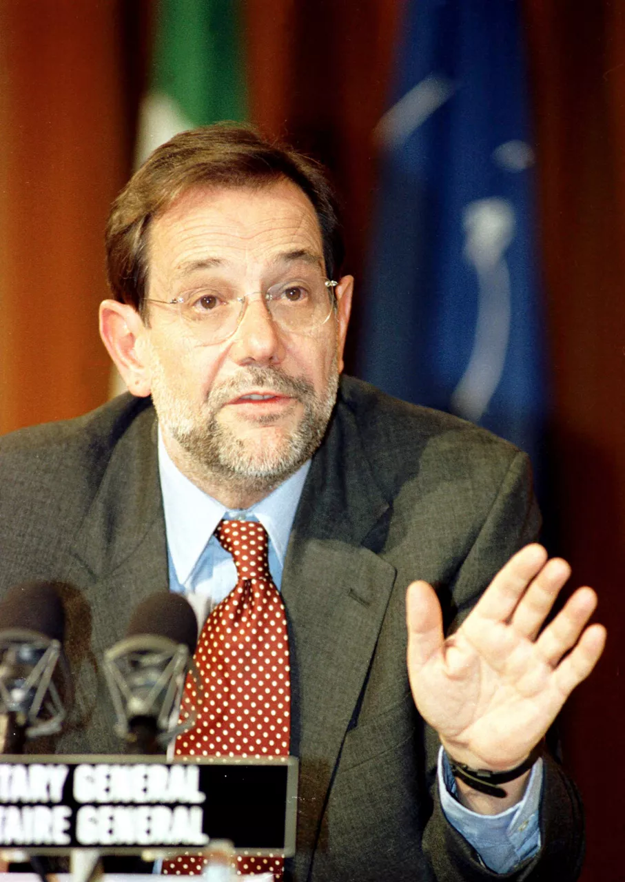 10th December 1996

Press Conference NATO Secretary General,
Dr. Javier Solana.