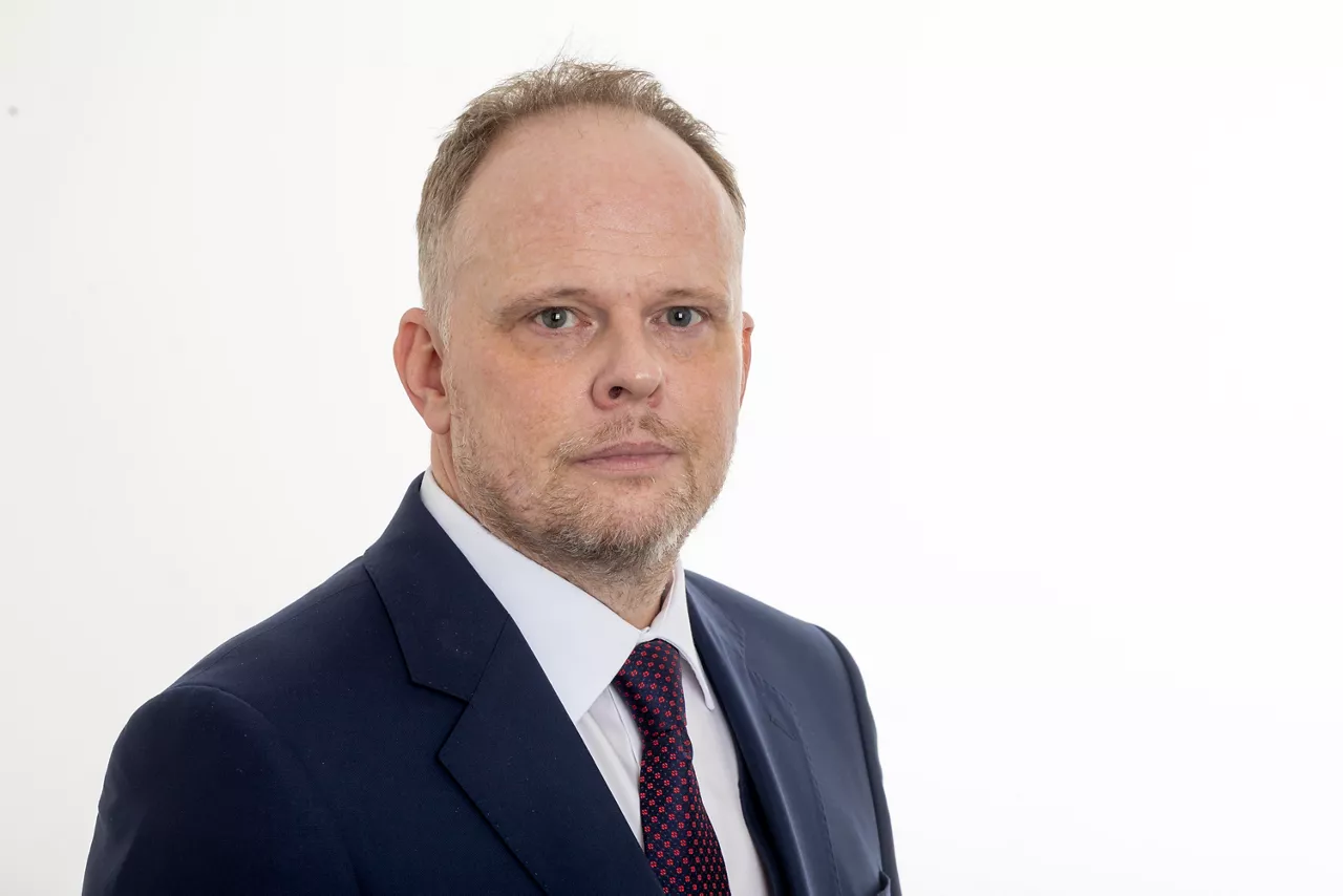 Portrait of the Special Representative for the Caucasus and Central Asia, Kevin Hamilton