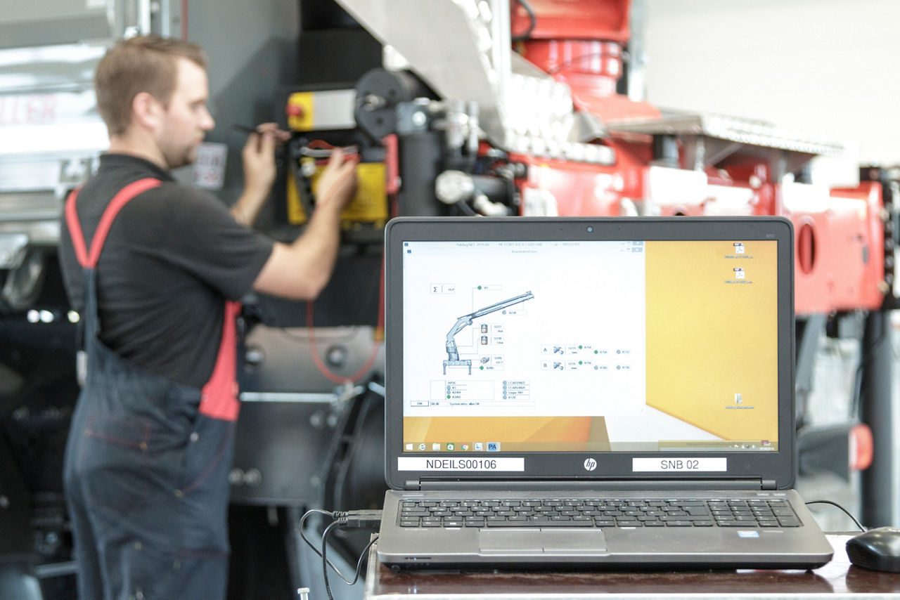 PALFINGER Service and Repair