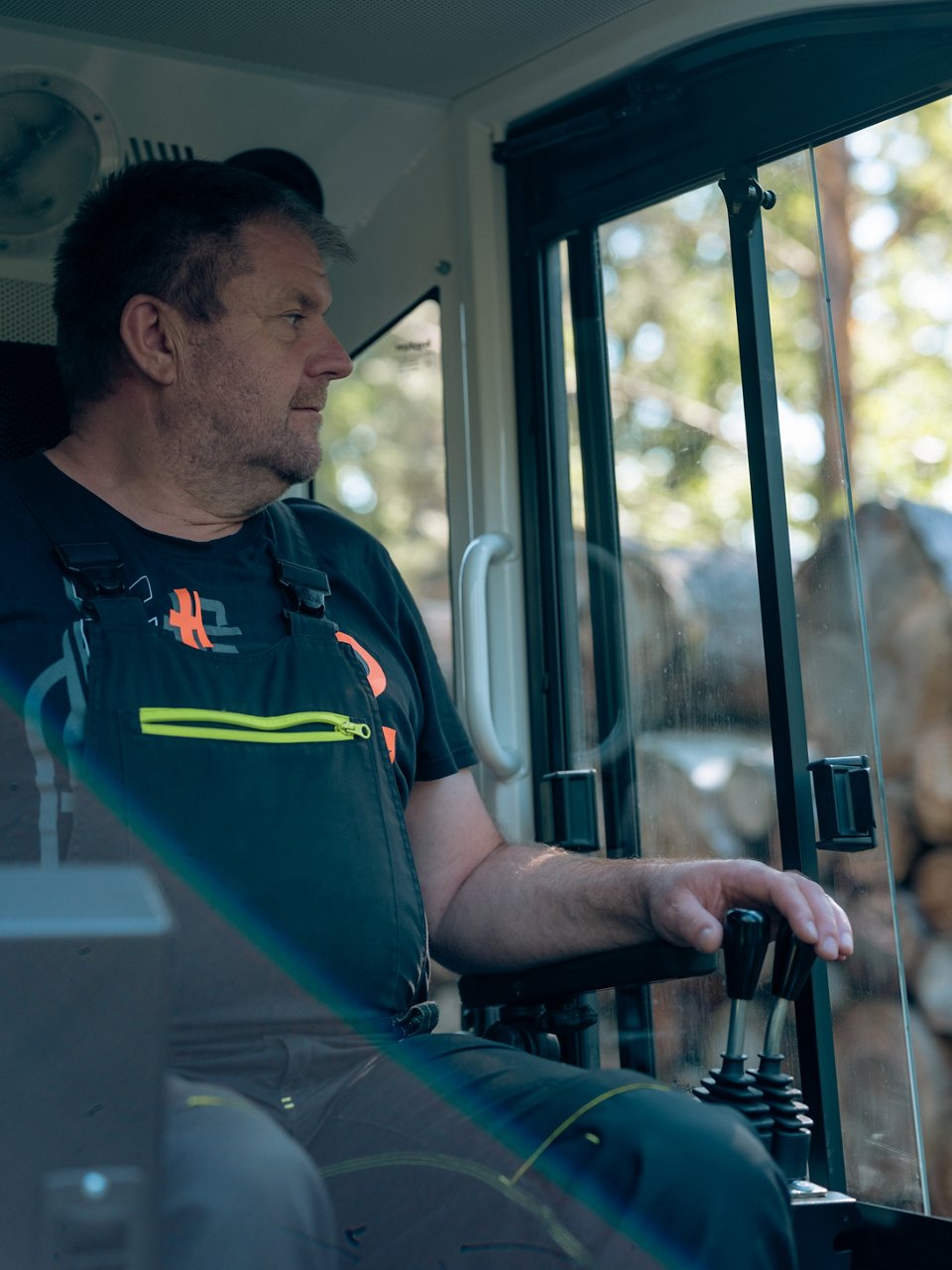 2023-08 GENERATION3-TZ15-Comfort Cab (12).jpg