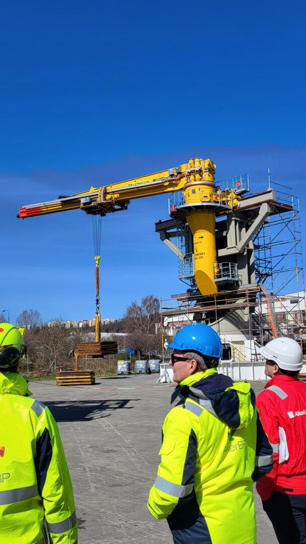 NEXT MAJOR MILESTONE UNLOCKED: TKJE CRANE PASSES FAT