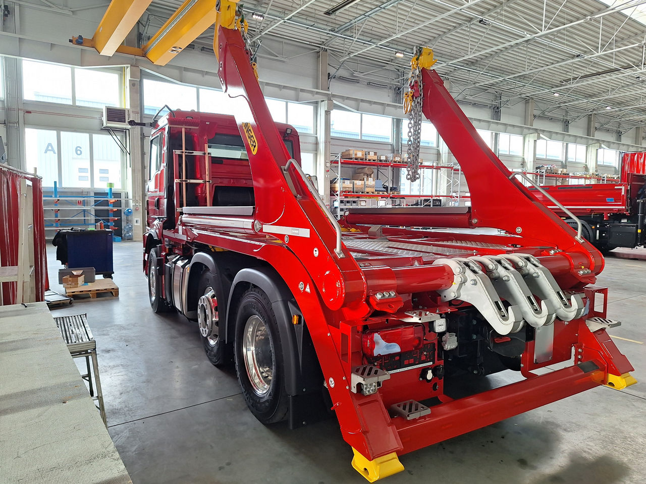 Werksmontage Absetzkipper