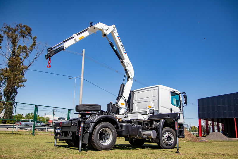 Hidrogrúas para diversas aplicaciones 