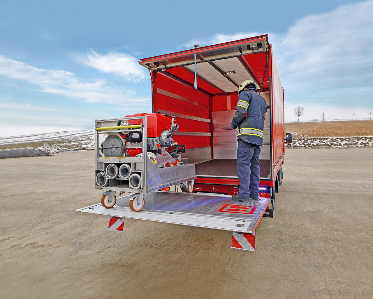 CL_Last;MB Sprinter; Bezirksfeuerwehrkommando Linz Stadt