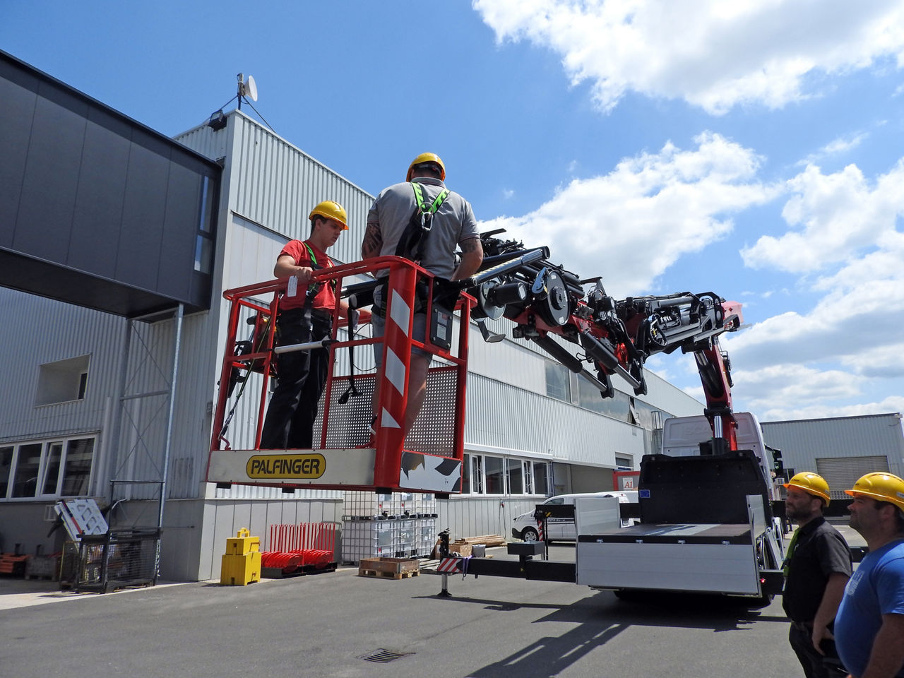 Werksmontage Übergabe