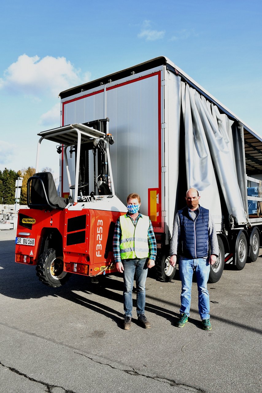 DSC_2259 - Pfeilschifter Jochen rechts + Fahrer.JPG