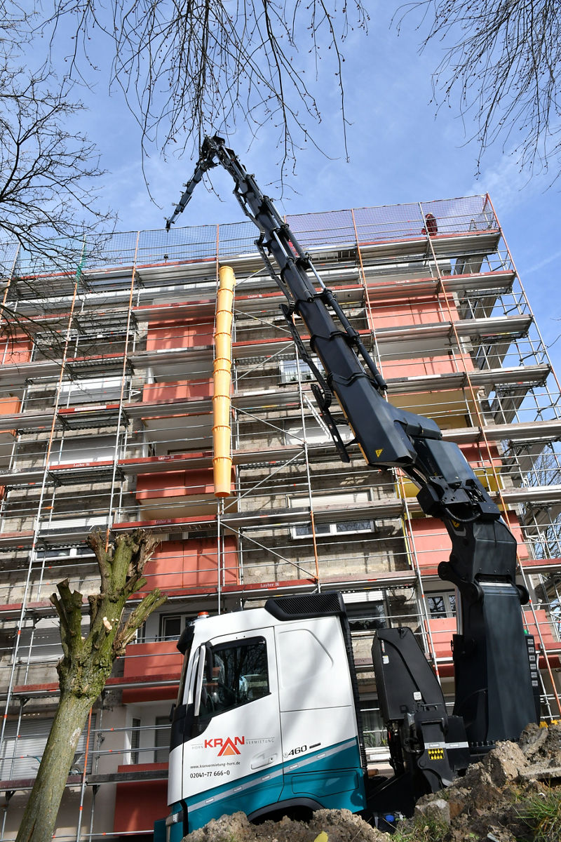 PALFINGER-Hightech für clevere Dachdecker