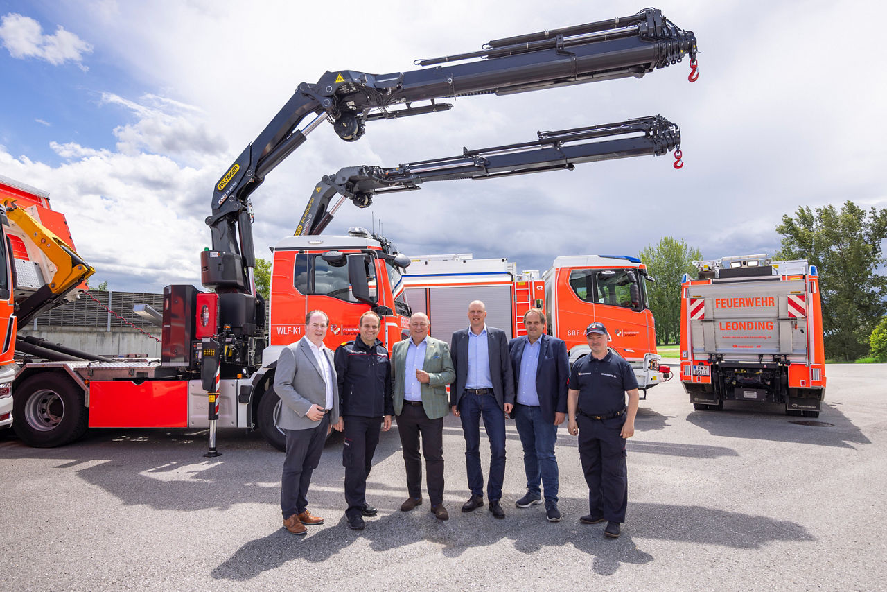 Die Feuerwehren der Stadt Leonding und PALFINGER setzen auf enge Zusammenarbeit
