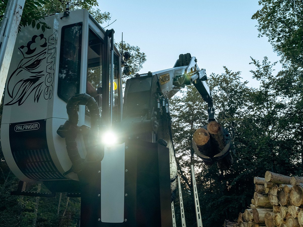 GENERATION3-TZ15-Comfort Cab_6.jpg