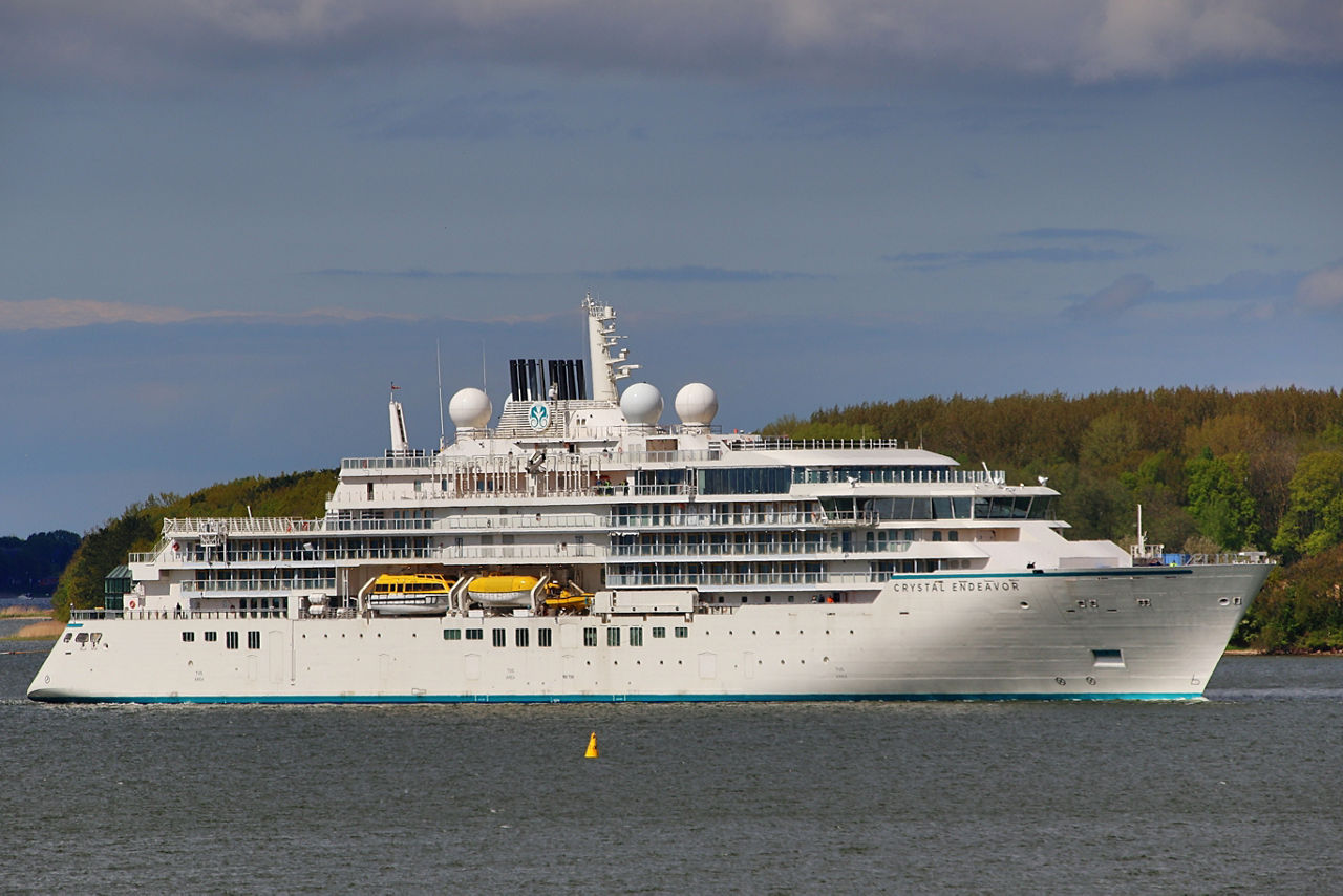 IMG_Crystal_Endeavor_Blinkfeuer.jpg
