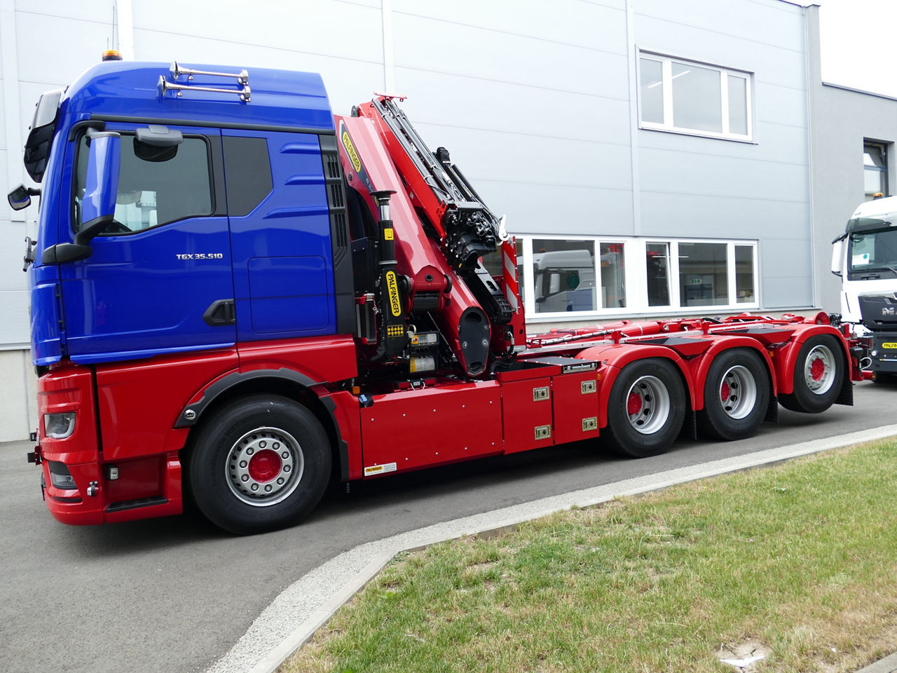 Ladekran-Abrollkipper-Kombination für Werksmontage