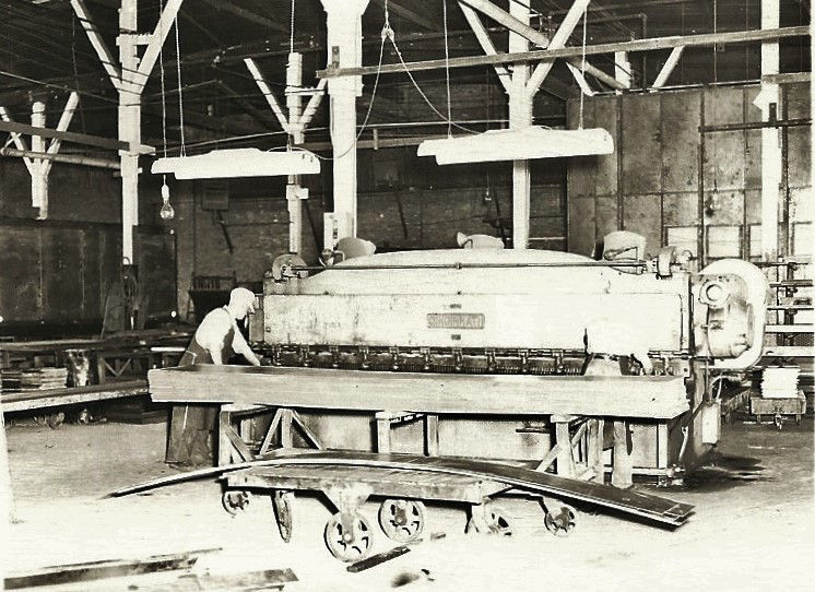 Circa 1930: Omaha Standard craftsmen shape steel components by hand, laying the foundation for a century of work-truck manufacturing.