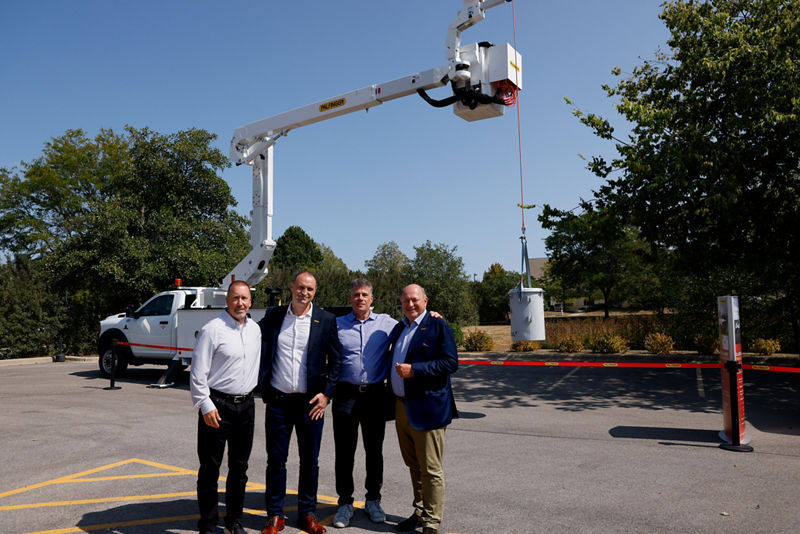 PALFINGER Partners with AP Fleet Management for Flexible Bucket Truck Rental Program 