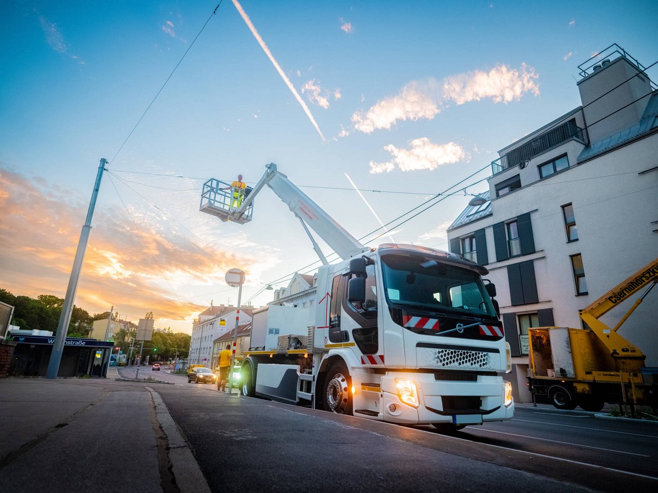 PALFINGER_Access Platforms_P 280 CK eDRIVE_work3.jpg