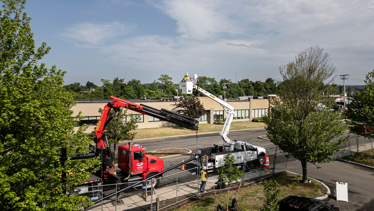 bucket truck