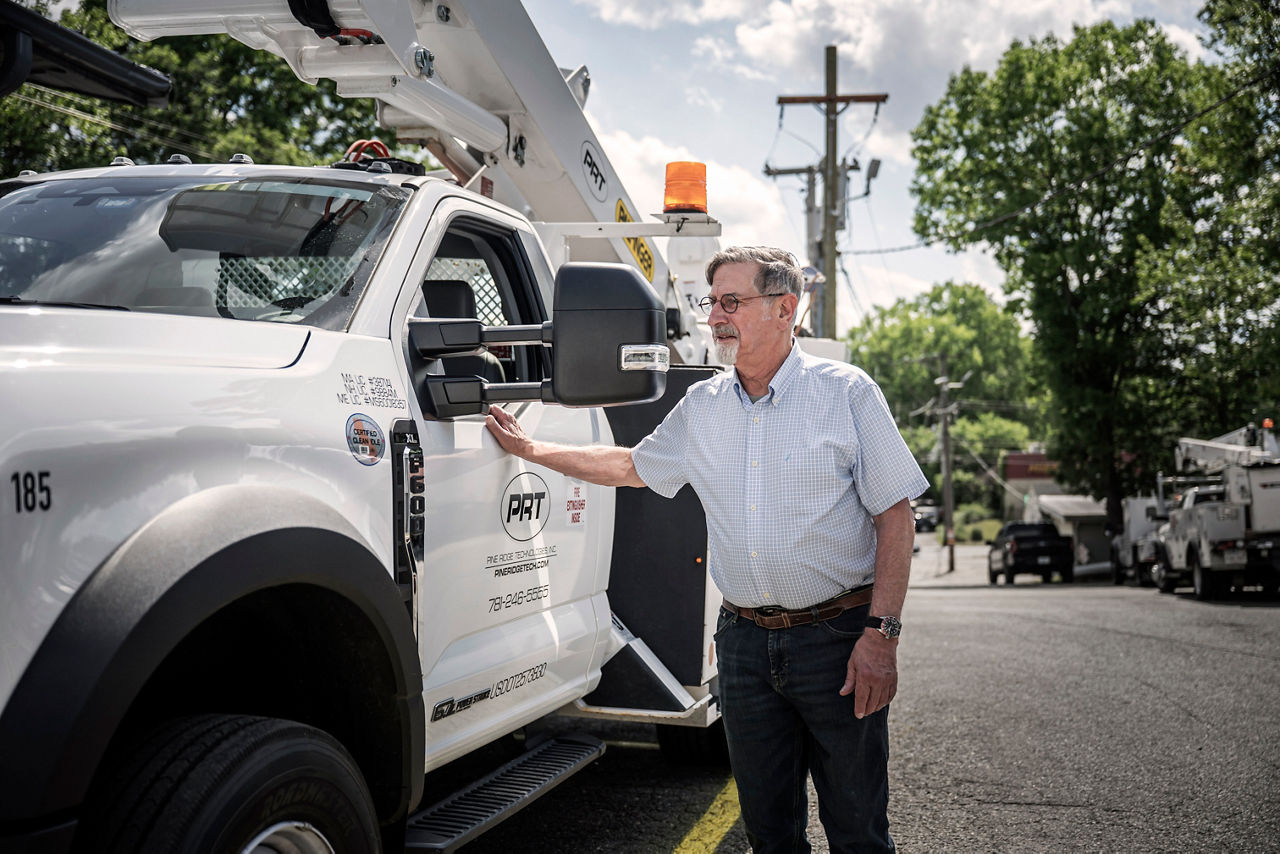bucket truck