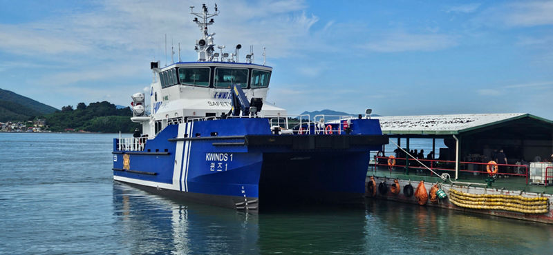 Korea’s first locally built Crew Transfer Vessel supports offshore wind operations with a PALFINGER PK 25.001 M marine crane. 