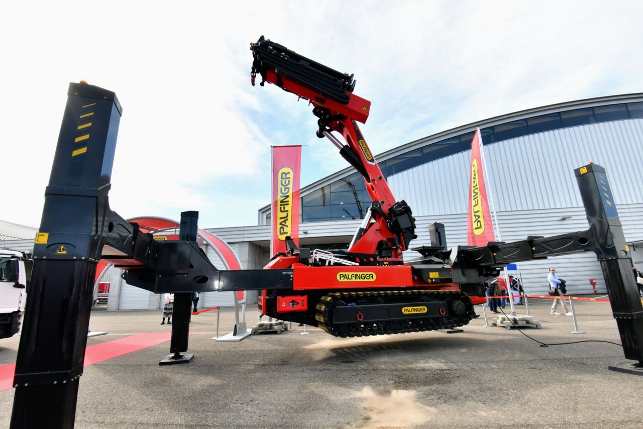 PALFINGER_NUFAM_2_ web.jpg