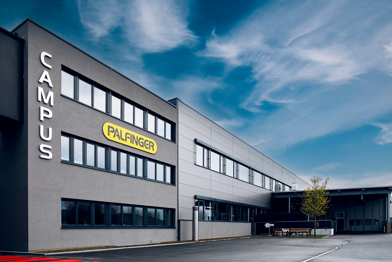 PALFINGER_World_and_Campus_©PALFINGER (1).jpg