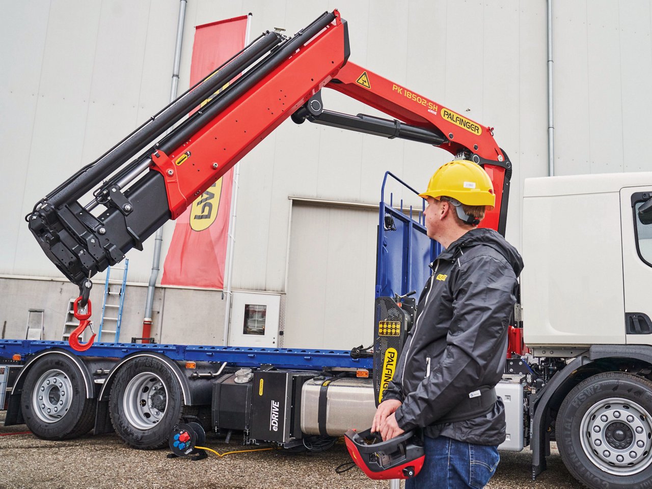 PALFINGER_eDRIVE_05.jpg