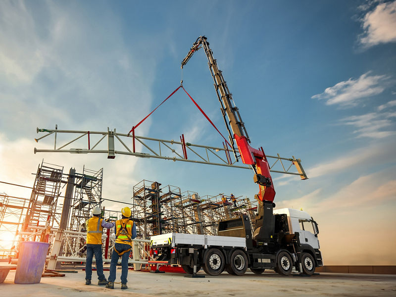 PALFINGER: The new heavy-duty loader cranes of the TEC-range