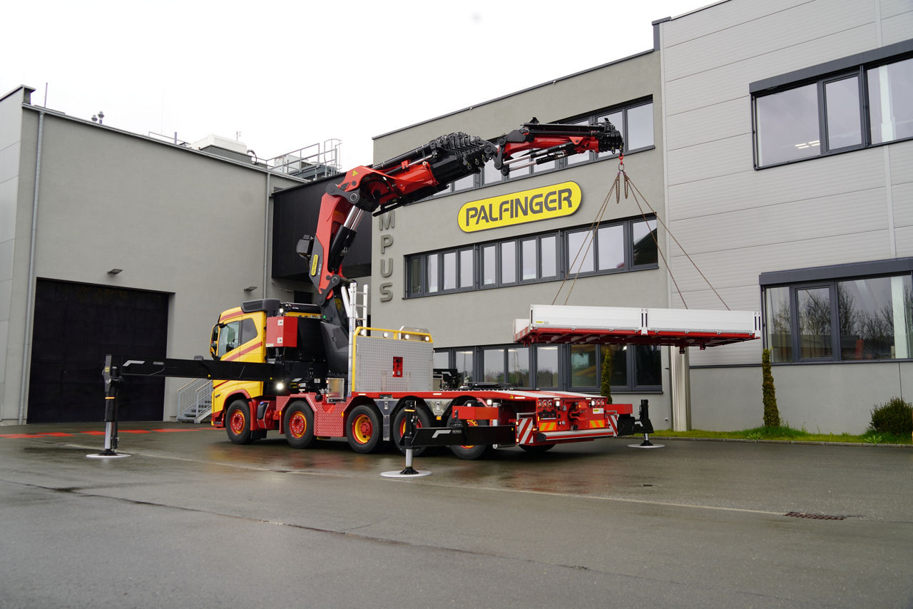 Werksmontage Kranfahrzeug