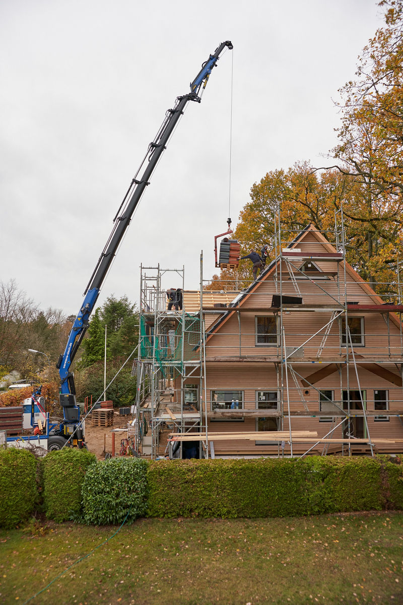 PALFINGER – neuer Helfer für Carstens Bedachungsgeschäft    