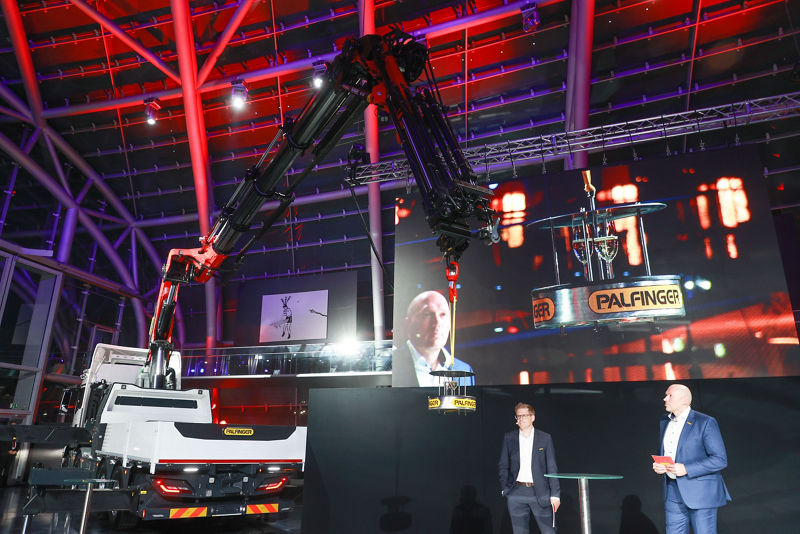 PALFINGER: TEC Cranes Mark a New Era in Crane Operation