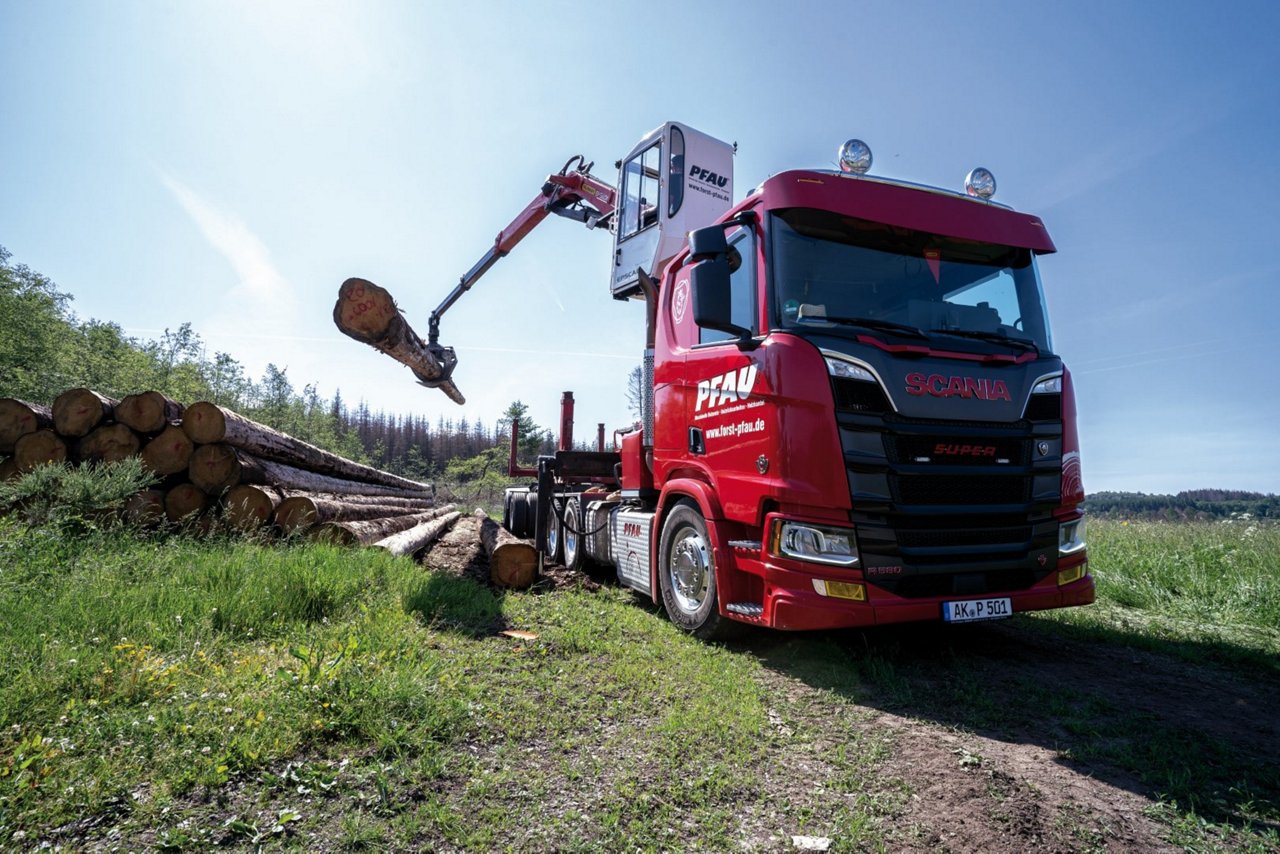 S260L Langholzeinsatz (11) (Groß)-min.jpg