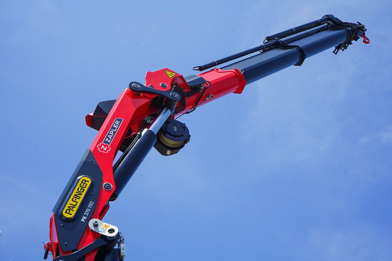 WhatsApp Image 2024-03-13 at 18.24.29 (2).jpeg