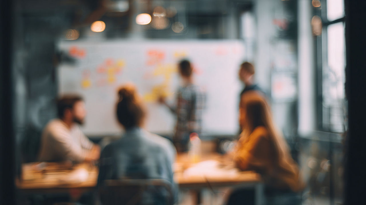 PALFINGER AG had 12,350 employees at the end of 2024