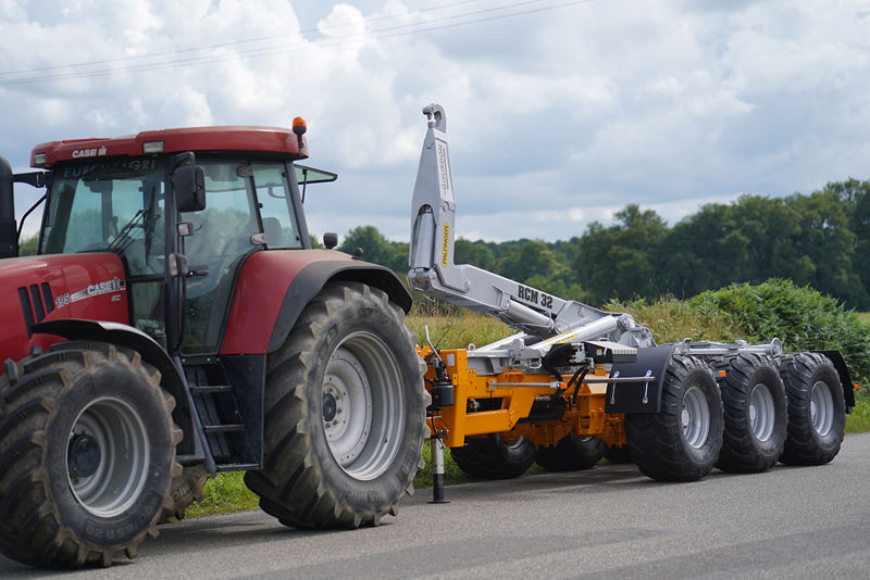 Empowering Agricultural Excellence: The POWER of PALFINGER Transforms GOURDON's Landscaping