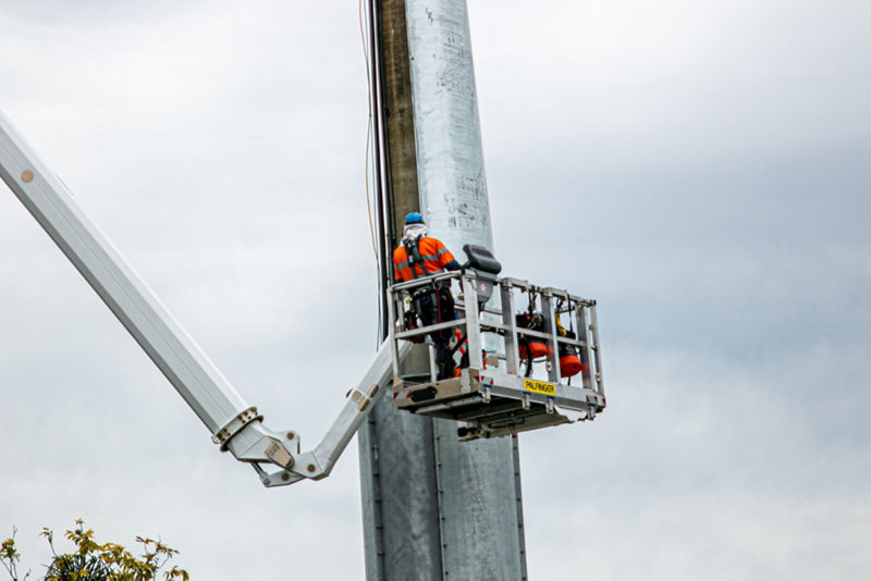 PALFINGER ACCESS PLATFORMS: SOLUTIONS FOR THE TELECOMMUNICATIONS INDUSTRY