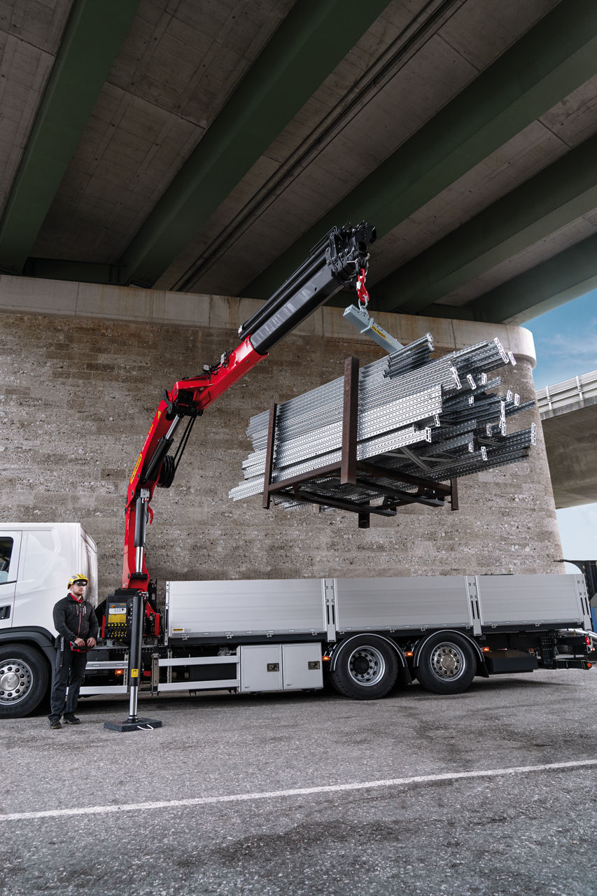 pk 24001 guindaste medio