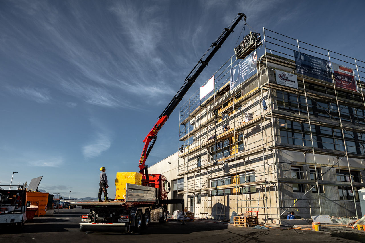 palfinger_loader_cranes_pk30002_tec7_F1A9549-Edit.jpg
