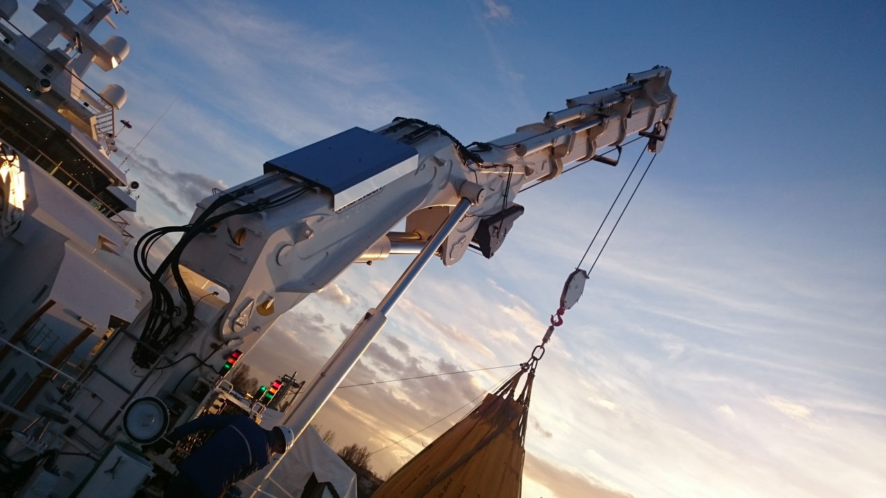 PFM crane