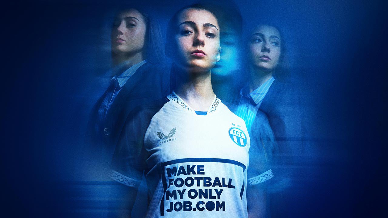 Auf dem Bild sieht man das Jersey, dass die Serviceplan für den FCZ Frauen gestaltet hat.